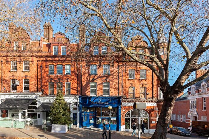 1 Bedroom Apartment To Rent In Rosslyn Hill. Hampstead, NW3