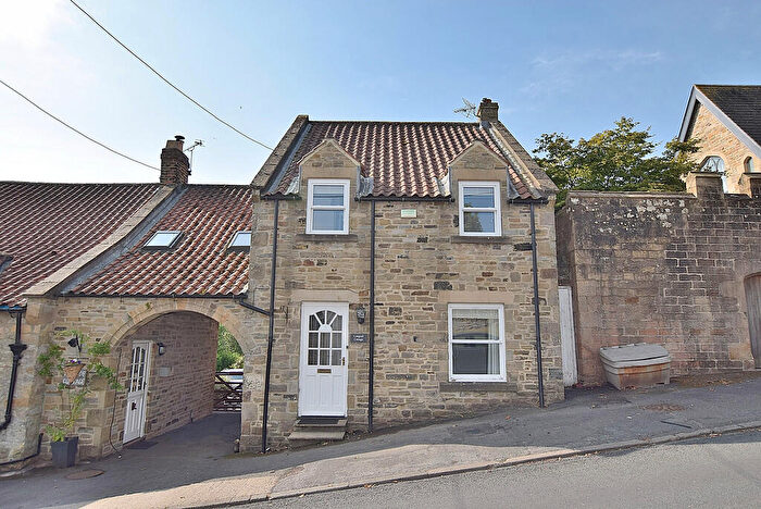 2 Bedroom Cottage To Rent In School Bank, Middleton Tyas, DL10