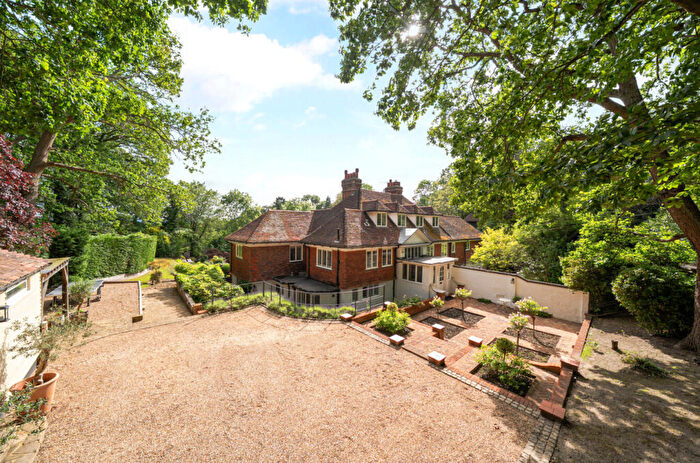 5 Bedroom Semi Detached House For Sale In Hook Heath Road, Woking, Surrey, GU22