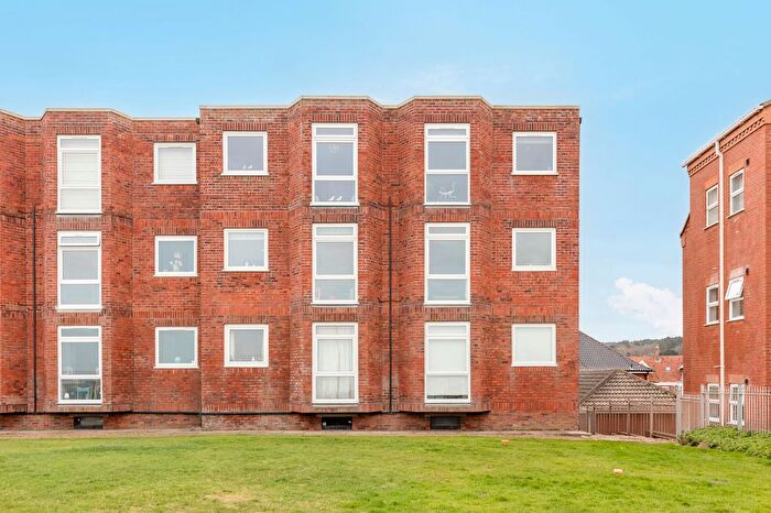 1 Bedroom Flat For Sale In Vincent Road, Loudwater Court, NR26