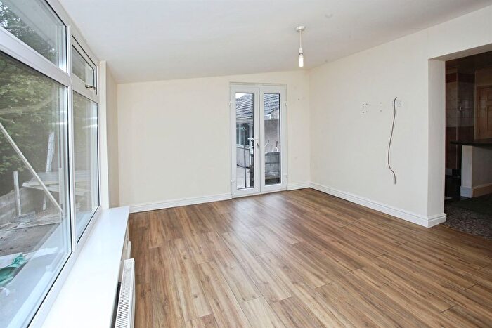 1 Bedroom Semi-detached Bungalow For Sale In Heol Seward, Beddau, Pontypridd, CF38