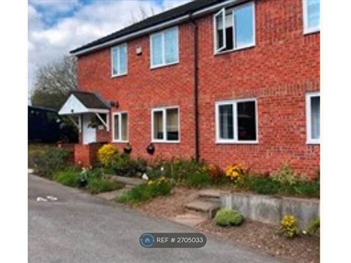 2 Bedroom Flat To Rent In Bourne Street, Dudley, DY2