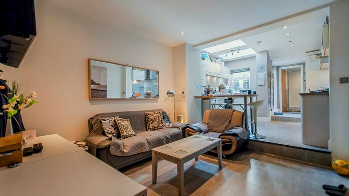 5 Bedroom Terraced House To Rent In North Road - Bath Student Property, B29