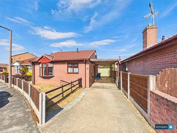 2 Bedroom Bungalow To Rent In Broadlands Close, Dunscroft, Doncaster, South Yorkshire, DN7