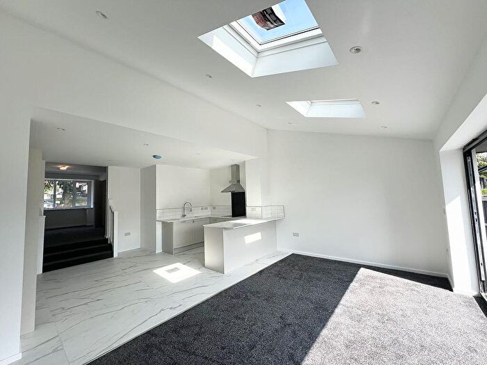 3 Bedroom Semi-Detached House To Rent In Manchester Road, Manchester, M29