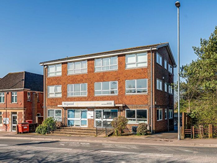 2 Bedroom Flat To Rent In Kingswood House, North Street, Hailsham, BN27