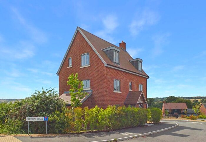 4 Bedroom Detached House For Sale In Clifton Close, St. Weonards, Hereford, Herefordshire, HR2