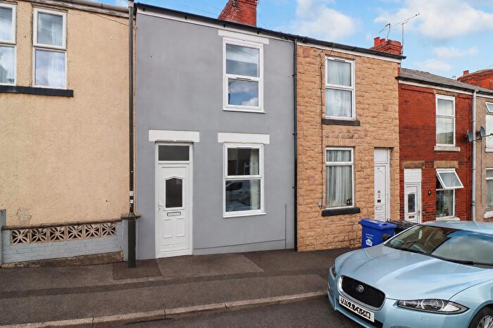 2 Bedroom House To Rent In Nelson Street, Whittington Moor, S41