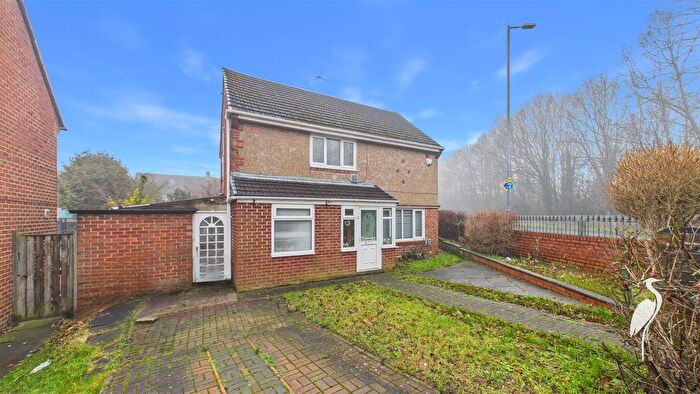 3 Bedroom Semi-Detached House For Sale In Capetown Road, Hylton Castle, Sunderland, SR5