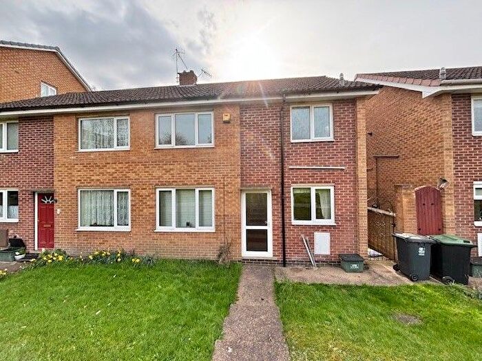 3 Bedroom Semi-Detached House For Sale In Danes Close, Arnold, NG5