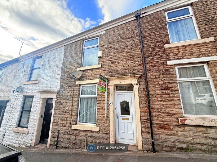 2 Bedroom Terraced House To Rent In Heys Lane, Darwen, BB3