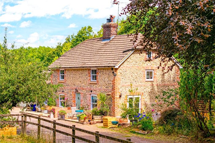 3 Bedroom Detached House For Sale In Lambourn Woodlands, Hungerford, Berkshire, RG17