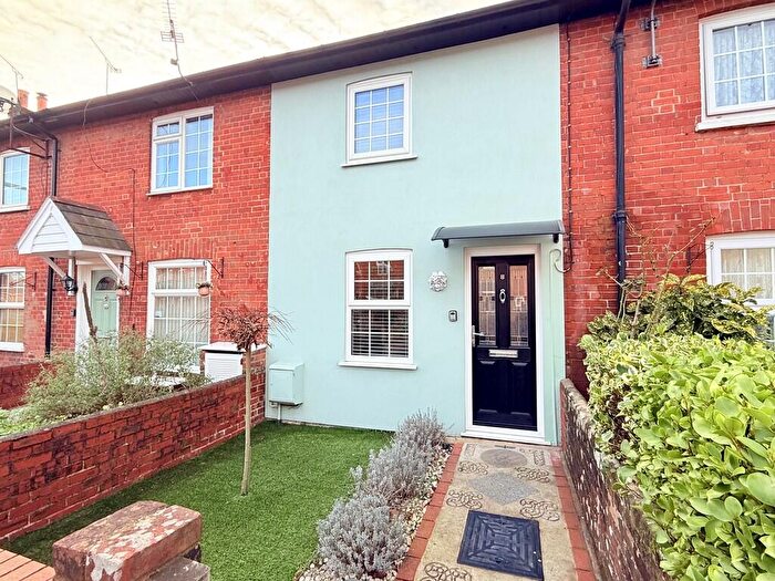 2 Bedroom Cottage For Sale In Shore Road, Hythe, Southampton, SO45