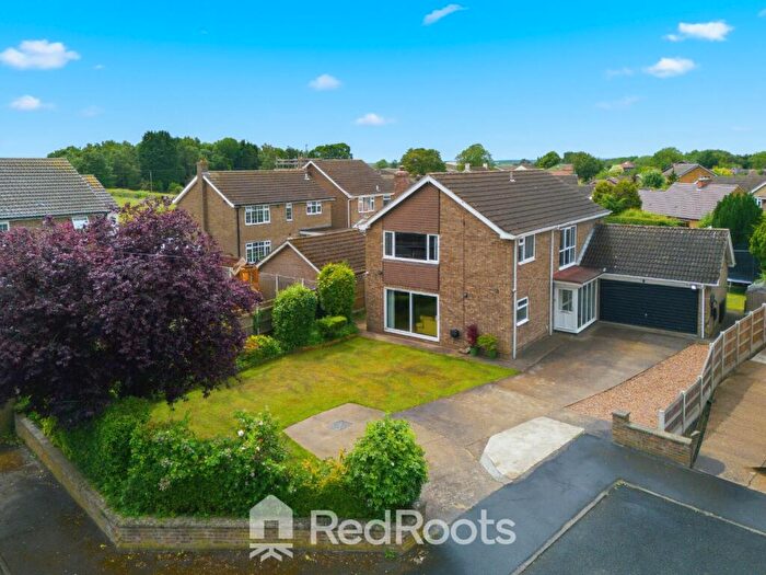 4 Bedroom Detached House For Sale In Moorlands, Westwoodside, Doncaster, Lincolnshire, DN9
