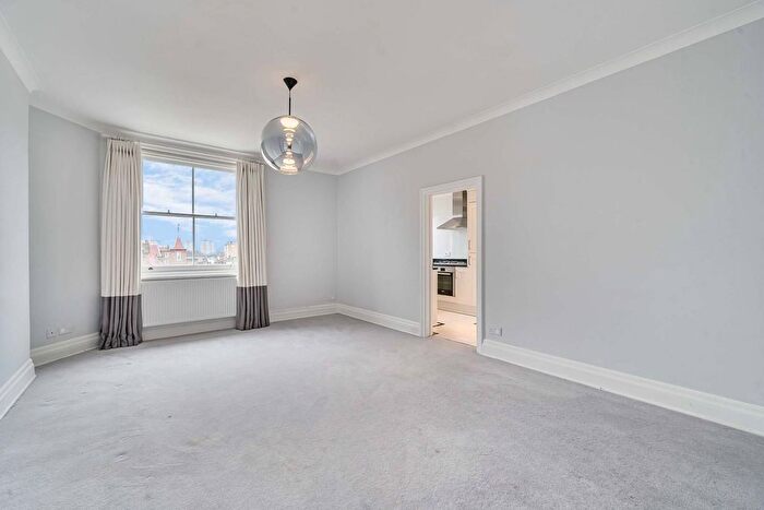 2 Bedroom Flat To Rent In Elm Park Mansions, Chelsea, London, SW10