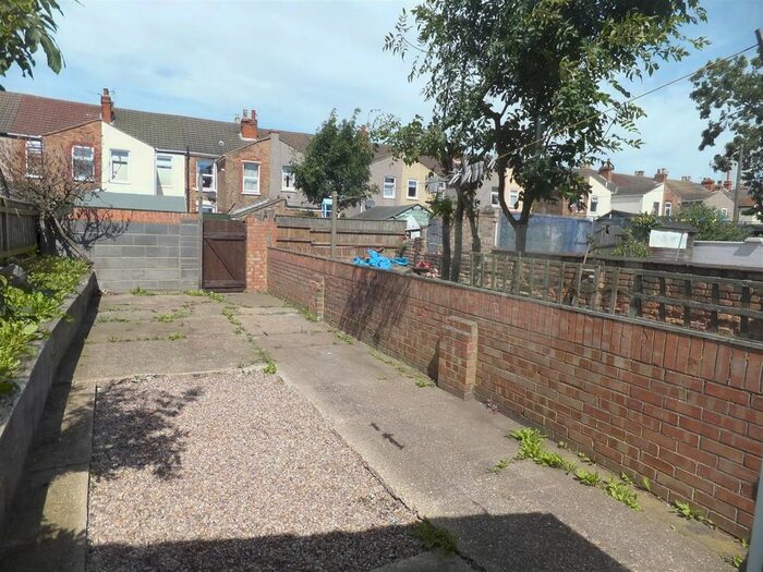 3 Bedroom Terraced House To Rent In Barcroft Street, Cleethorpes, DN35