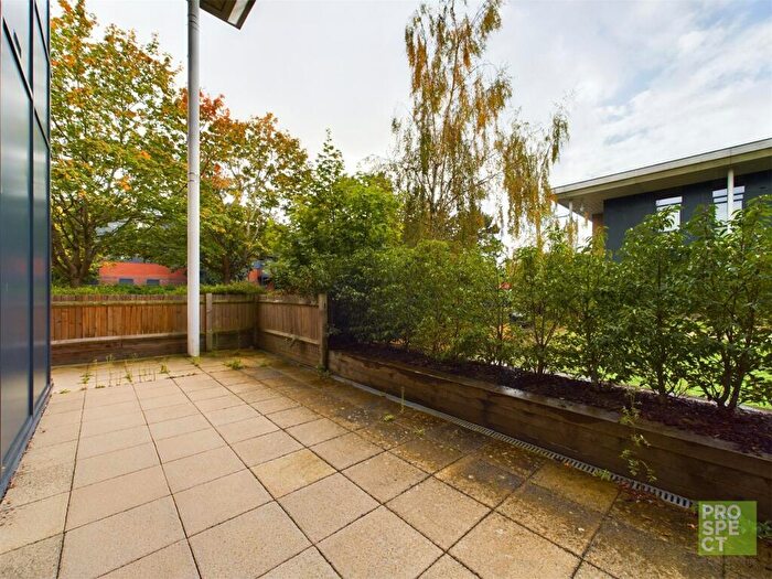 1 Bedroom Apartment To Rent In Clivemont Road, Maidenhead, Berkshire, SL6