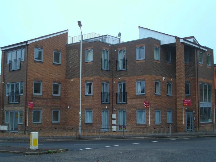 1 Bedroom Flat To Rent In Christina Plaza, Hitchin Road, Luton, LU2