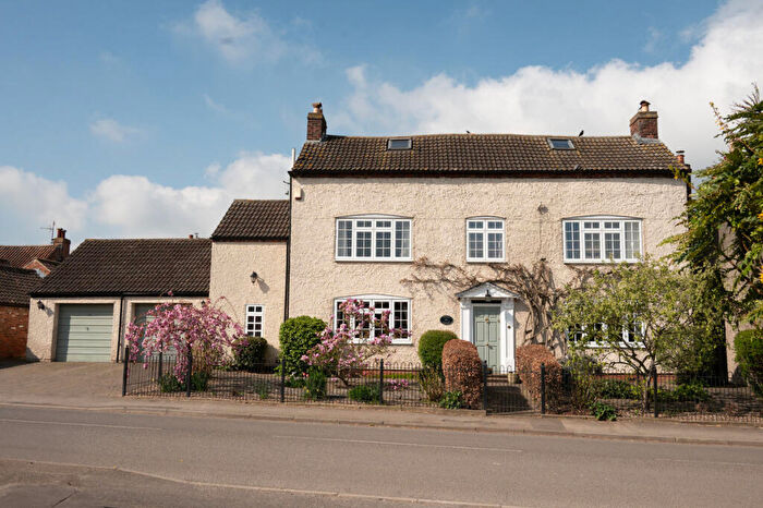 5 Bedroom Detached House For Sale In Main Street, Hickling, LE14