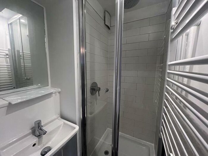 2 Bedroom Apartment To Rent In Saxton, Leeds City Centre, LS9