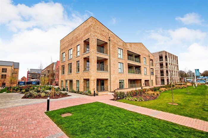 2 Bedroom Flat To Rent In Marleigh Avenue, Cambridge, CB5