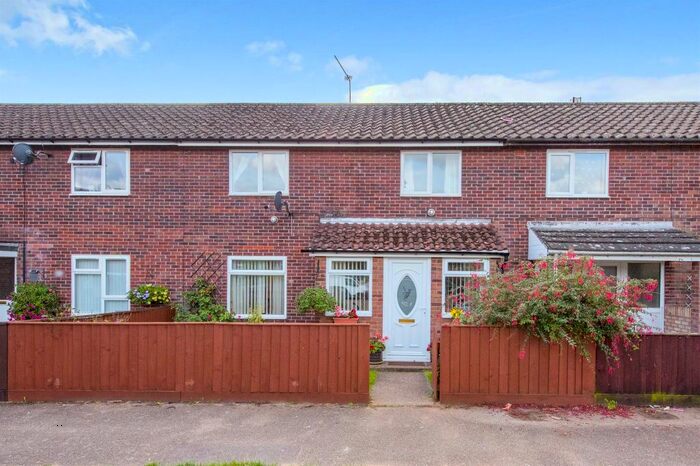 3 Bedroom Property To Rent In Rowan Close, Thetford, IP24