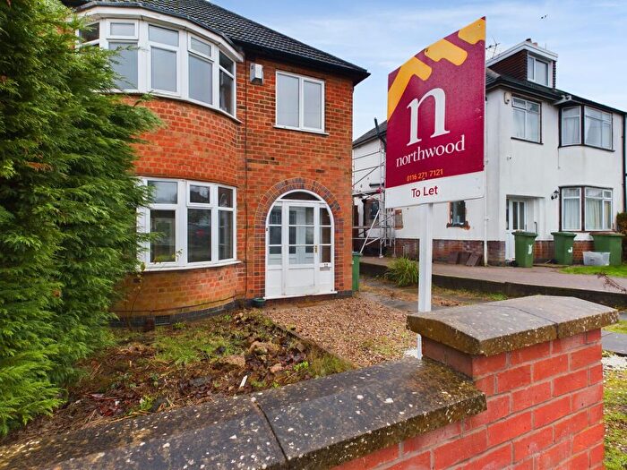 3 Bedroom Semi-Detached House To Rent In Greendale Road, Leicester, LE2