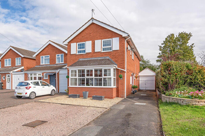 3 Bedroom Detached House For Sale In Pembroke Way, Stourport-on-Severn, DY13
