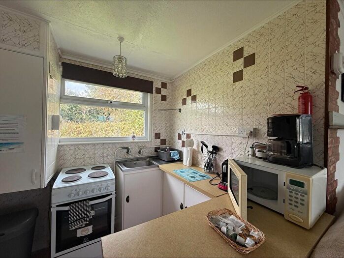 2 Bedroom Chalet For Sale In Beach Road, Hemsby, NR29