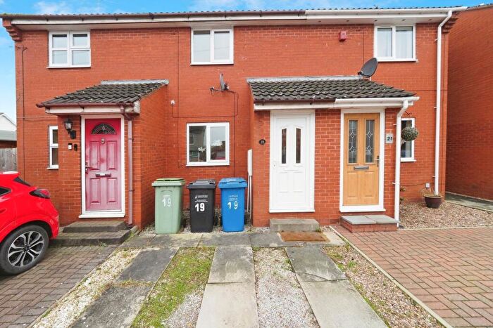 2 Bedroom Terraced House For Sale In Albert Avenue, New Whittington, Chesterfield, Derbyshire, S43