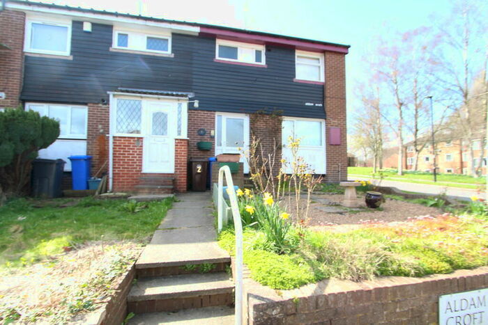 3 Bedroom End Of Terrace House To Rent In Aldam Croft, Sheffield, S17