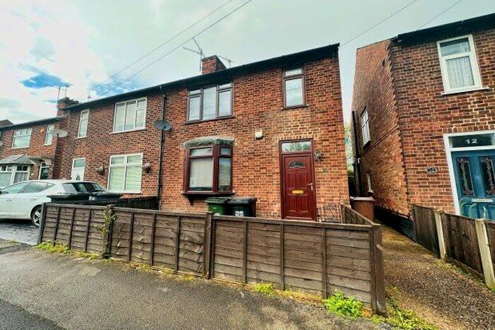 3 Bedroom Semi-Detached House To Rent In Arnold, Nottingham, NG5