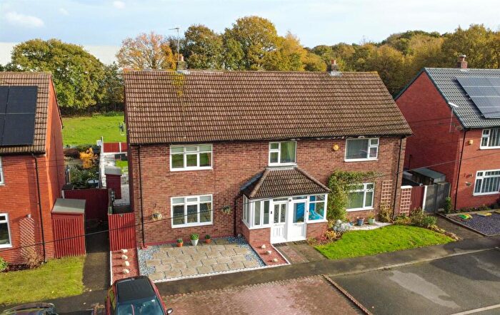 2 Bedroom Semi Detached House For Sale In Dudley Crescent, Hooton, CH65