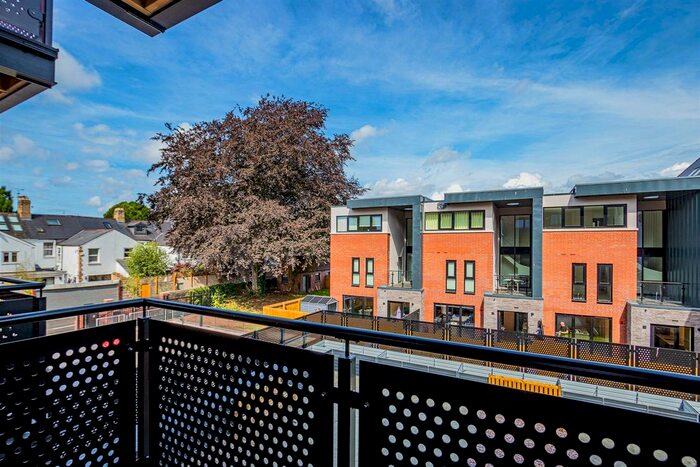 2 Bedroom Flat To Rent In Cathedral Road, Cardiff, CF11