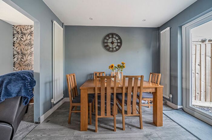 5 Bedroom End Terrace House For Sale In The Green, Cirencester, Gloucestershire, GL7
