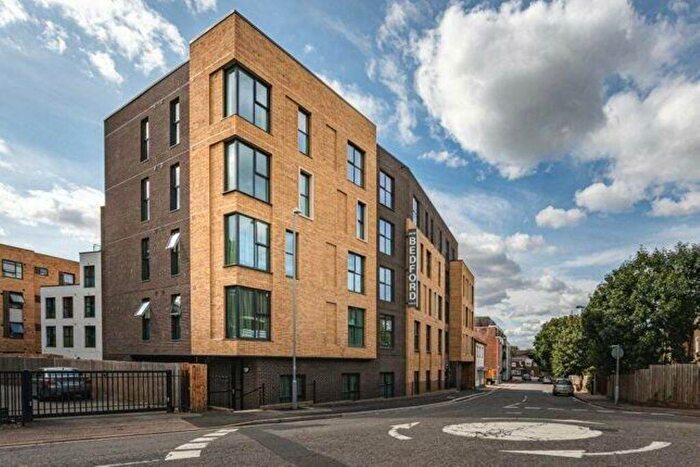 1 Bedroom Flat For Sale In Dudley Street, Luton, LU2