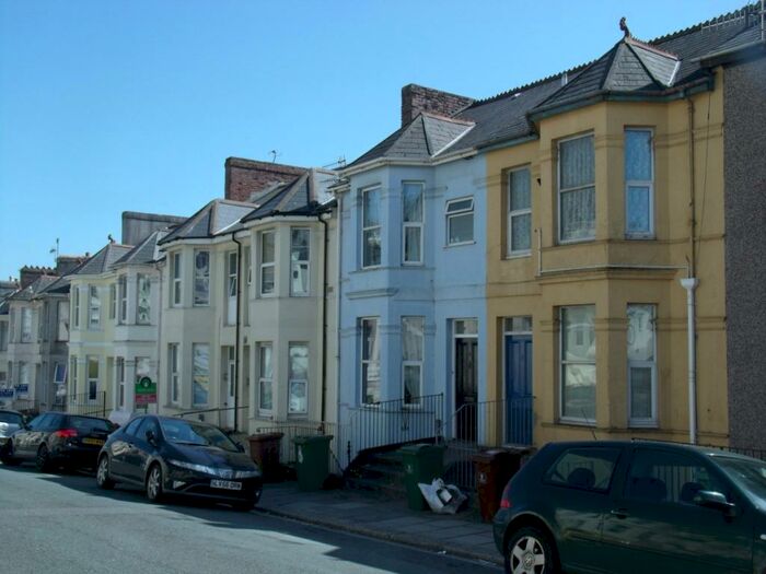 1 Bedroom Flat To Rent In Ashford Road, Mutley, PL4