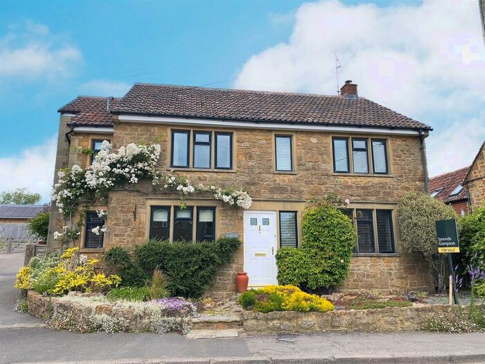 3 Bedroom Detached House For Sale In Lambrook Road, Shepton Beauchamp, Ilminster, TA19