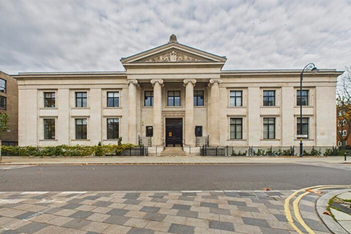 1 Bedroom Property For Sale In Old Town Hall Apartments, Spa Road, Bermondsey, SE16