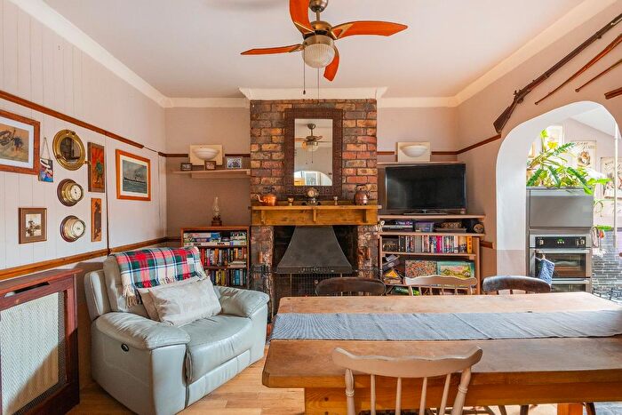 4 Bedroom Terraced House For Sale In Vauxhall Terrace, Southville, BS3