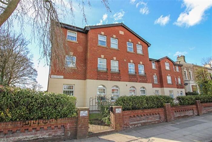 2 Bedroom Flat To Rent In Walmersley Manor, Walmersley Road, Bury, BL9
