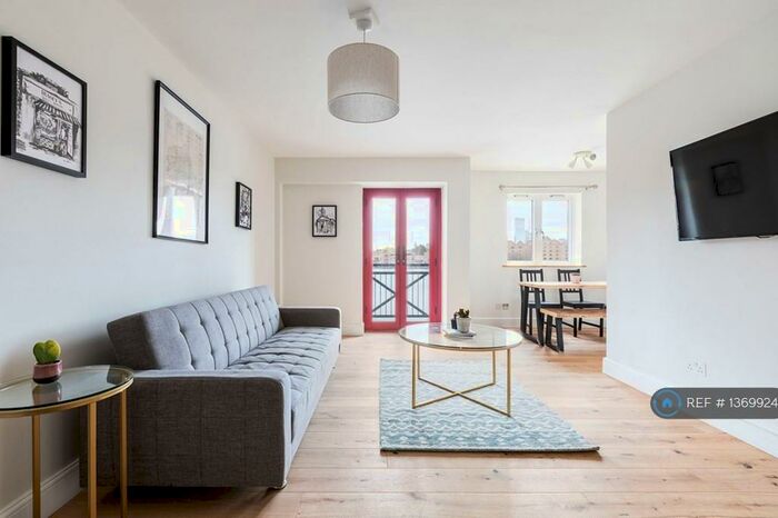 2 Bedroom Flat To Rent In Maynards Quay, London, E1W