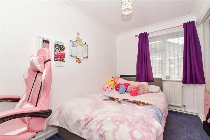 4 Bedroom Detached House For Sale In Canterbury Road East, Ramsgate, Kent, CT11
