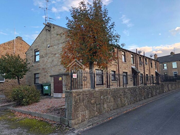1 Bedroom Flat To Rent In Lees Hall Road, Dewsbury, WF12