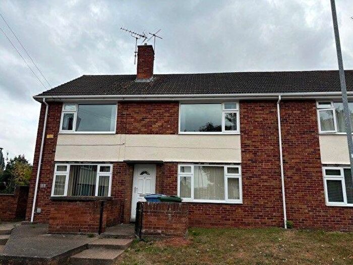 2 Bedroom Flat To Rent In York Place, Shireoaks, S81