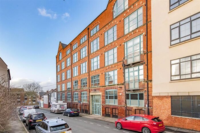 2 Bedroom Apartment To Rent In Duke Street, Northampton, NN1