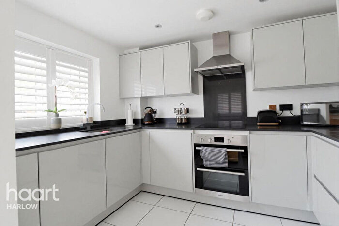 2 Bedroom Coach House To Rent In Kirkpatrick Place, Harlow, CM20