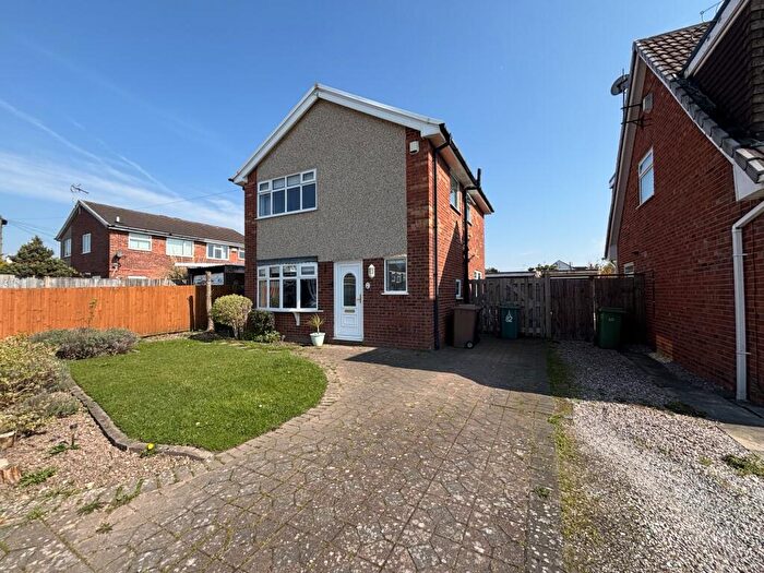 3 Bedroom House To Rent In Kingfisher Way, Wirral, CH49