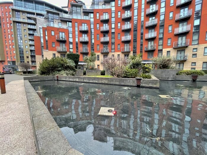 2 Bedroom Flat To Rent In Elba, Gotts Road, Leeds, West Yorkshire, LS12