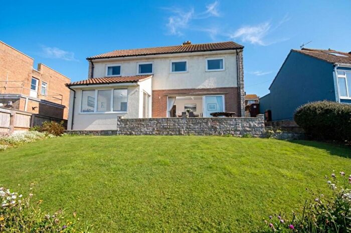 4 Bedroom Detached House To Rent In Castle Road, Portland, DT5